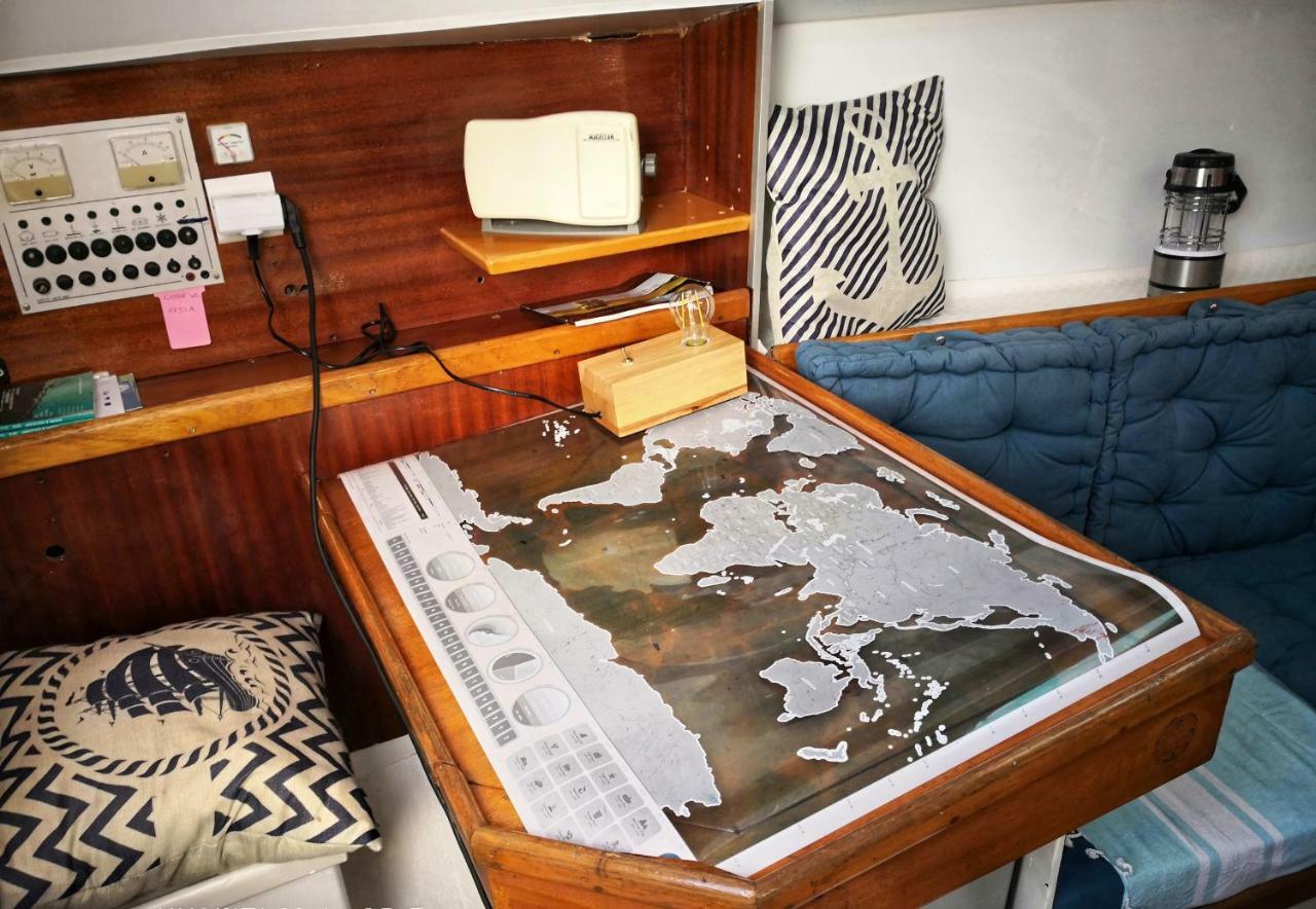 Stlocavoile 4, Bateau Seuls A Bord 호텔 포르토베쉬오 외부 사진