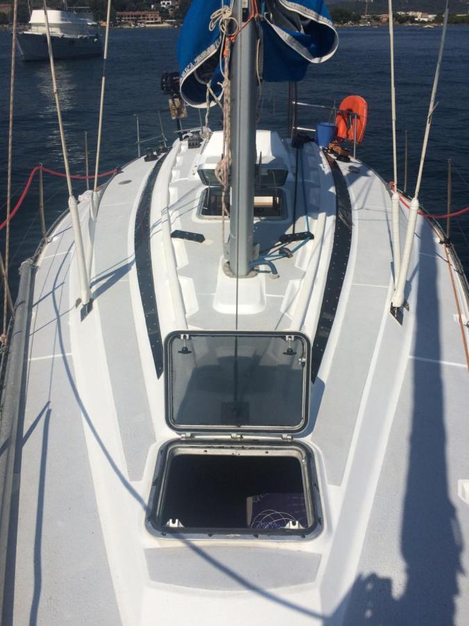 Stlocavoile 4, Bateau Seuls A Bord 호텔 포르토베쉬오 외부 사진